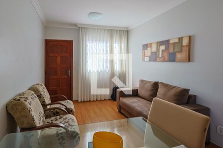 Sala de apartamento à venda com 3 quartos, 60m² em João Pinheiro, Belo Horizonte