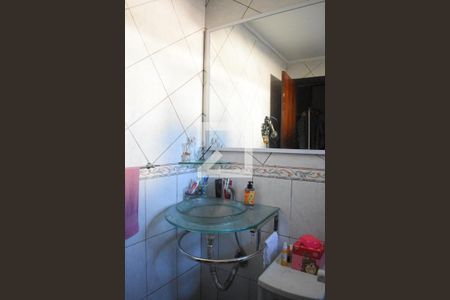 Banheiro Suíte de casa para alugar com 3 quartos, 1100m² em Santa Cândida, Curitiba