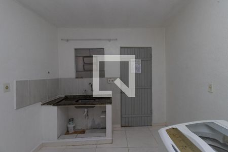 Cozinha de casa para alugar com 1 quarto, 40m² em Vila Germinal, São Paulo