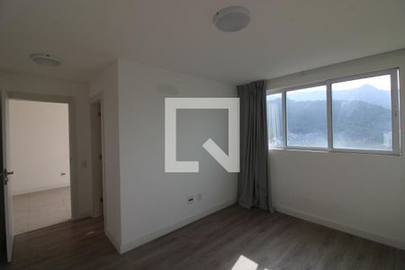 Suíte 1 de apartamento à venda com 2 quartos, 77m² em Barra da Tijuca, Rio de Janeiro