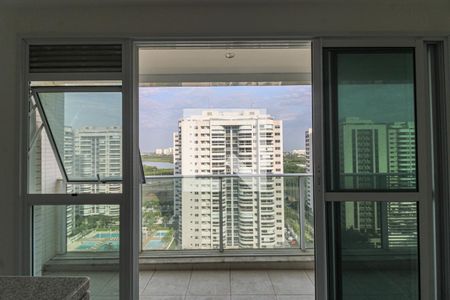 Sala - Varanda de apartamento à venda com 2 quartos, 76m² em Barra da Tijuca, Rio de Janeiro