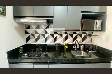 Cozinha de apartamento à venda com 2 quartos, 65m² em Estrela Dalva, Belo Horizonte