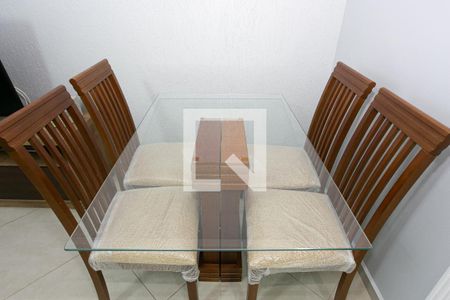 Sala - Mesa e Cadeiras de casa de condomínio à venda com 3 quartos, 113m² em Penha de França, São Paulo