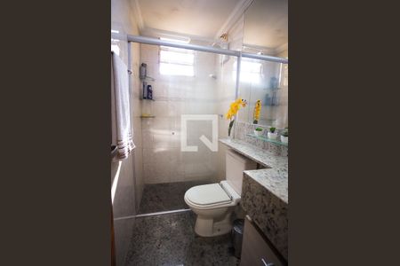 Banheiro de apartamento à venda com 2 quartos, 62m² em Aarão Reis, Belo Horizonte