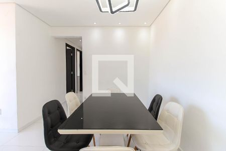 Sala de apartamento para alugar com 3 quartos, 70m² em Vila Carmosina, São Paulo