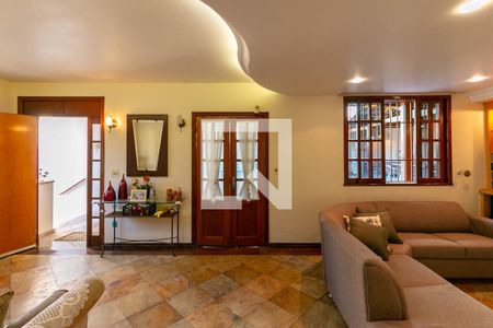 Casa à venda com 3 quartos, 420m² em Castelo, Belo Horizonte