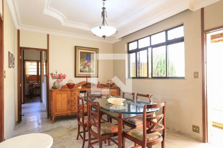 Sala de Jantar de casa à venda com 3 quartos, 168m² em Santa Tereza, Belo Horizonte