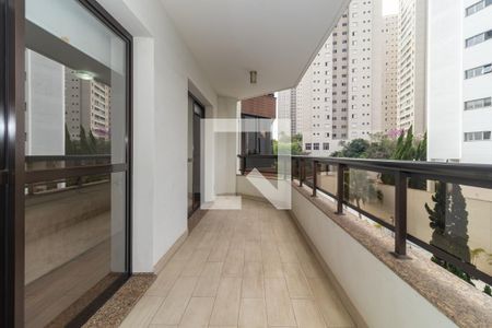 Varanda da Sala de apartamento para alugar com 4 quartos, 210m² em Vila Suzana, São Paulo