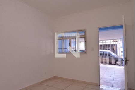 Sala de casa para alugar com 3 quartos, 54m² em Jardim Santo Antônio, Santo André