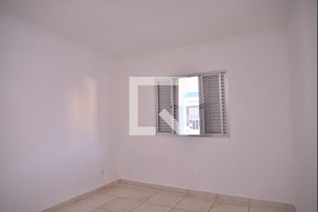 Quarto de casa para alugar com 3 quartos, 54m² em Jardim Santo Antônio, Santo André