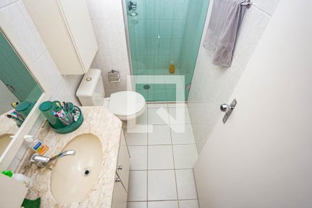 Banheiro de apartamento à venda com 3 quartos, 88m² em Vila Gumercindo, São Paulo