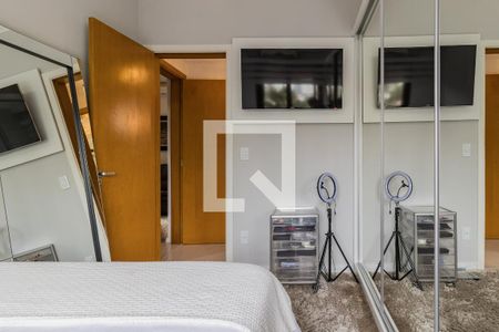 Dormitório 2 de apartamento à venda com 3 quartos, 120m² em Jardim Lindóia, Porto Alegre