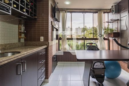 Sacada de apartamento à venda com 3 quartos, 120m² em Jardim Lindóia, Porto Alegre