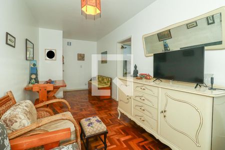 Sala de apartamento à venda com 1 quarto, 52m² em Passo da Areia, Porto Alegre