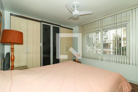 Quarto de apartamento à venda com 1 quarto, 52m² em Passo D’areia, Porto Alegre
