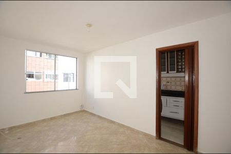 Sala de apartamento para alugar com 2 quartos, 80m² em Irajá, Rio de Janeiro