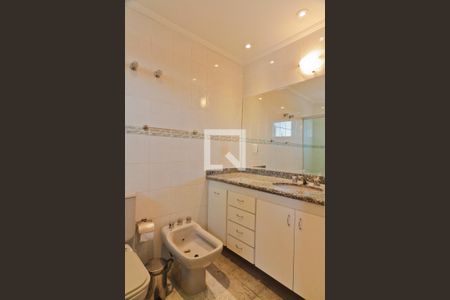 Banheiro da Suíte de apartamento para alugar com 3 quartos, 99m² em Vila Primavera, São Paulo