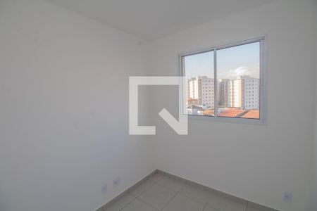 Sala  de apartamento para alugar com 2 quartos, 41m² em Vila Fátima, São Paulo