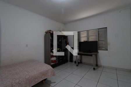 Quarto de casa à venda com 3 quartos, 290m² em Jardim Guairaca, São Paulo