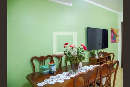 Sala de casa para alugar com 2 quartos, 125m² em Conjunto Residencial Vista Verde, São Paulo