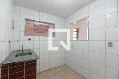 Cozinha de casa para alugar com 1 quarto, 22m² em Vila Jacuí, São Paulo