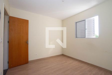 Suite de apartamento para alugar com 2 quartos, 60m² em Vila Galvão, Guarulhos