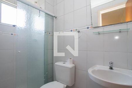 Banheiro da Suíte de apartamento para alugar com 2 quartos, 60m² em Vila Galvão, Guarulhos