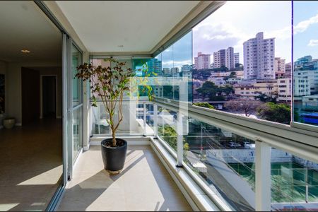 Varanda de apartamento para alugar com 3 quartos, 120m² em Caiçaras, Belo Horizonte