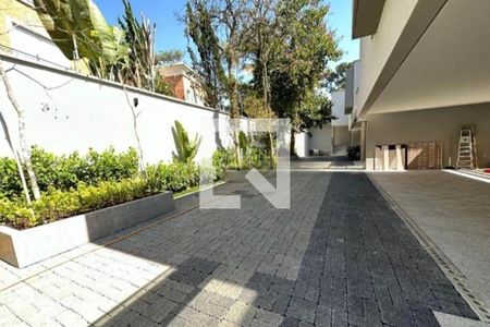 Casa à venda com 3 quartos, 472m² em Jardim dos Estados, São Paulo