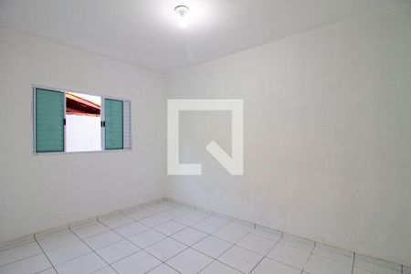 Quarto 2 de casa para alugar com 2 quartos, 120m² em Vila Maricy, Guarulhos