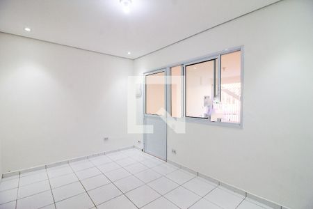 Sala de casa para alugar com 2 quartos, 120m² em Vila Maricy, Guarulhos