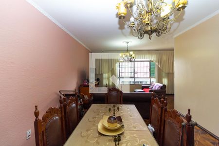 Sala de casa à venda com 3 quartos, 210m² em Parque São Lucas, São Paulo