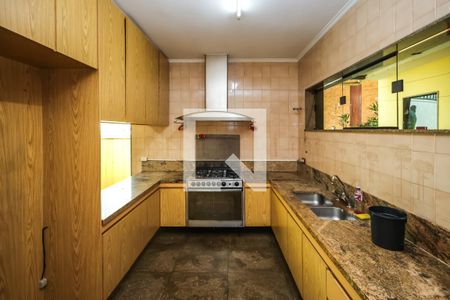 Cozinha de casa para alugar com 3 quartos, 350m² em Vila Nair, São Paulo
