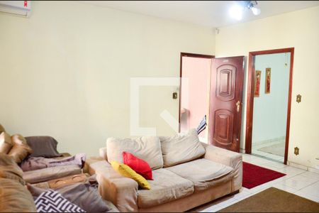 Sala de casa para alugar com 2 quartos, 120m² em Vila Carlota, Sumaré