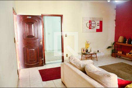 Sala de casa para alugar com 2 quartos, 120m² em Vila Carlota, Sumaré