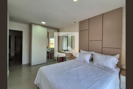 Apartamento à venda com 520m², 4 quartos e 2 vagas Apartamento à venda com 520m², 4 quartos e 2 vagasQuarto 1