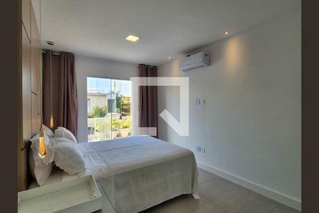 Apartamento à venda com 520m², 4 quartos e 2 vagas Apartamento à venda com 520m², 4 quartos e 2 vagasQuarto 1