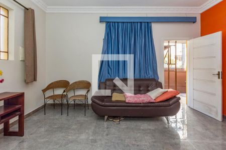 Sala 1 de casa à venda com 3 quartos, 209m² em Padre Eustáquio, Belo Horizonte