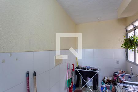 Cozinha e Área de Serviço de apartamento para alugar com 2 quartos, 44m² em São Gabriel, Belo Horizonte