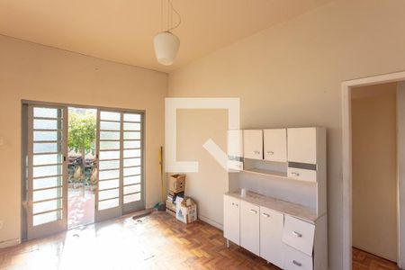 Sala de casa à venda com 3 quartos, 180m² em Vila Cloris, Belo Horizonte