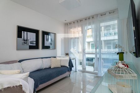 Sala de apartamento à venda com 3 quartos, 98m² em Piratininga, Niterói