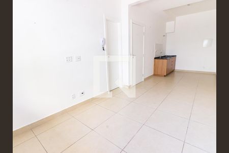 Quarto/Cozinha de apartamento para alugar com 1 quarto, 21m² em Brás, São Paulo