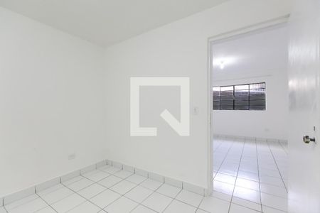 Quarto  de casa para alugar com 1 quarto, 59m² em Vila Carmosina, São Paulo