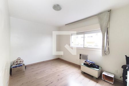 Quarto 2 de apartamento para alugar com 3 quartos, 57m² em Centro, Novo Hamburgo