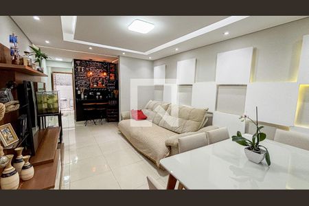 Sala de casa à venda com 2 quartos, 80m² em Jardim das Maravilhas, Santo André