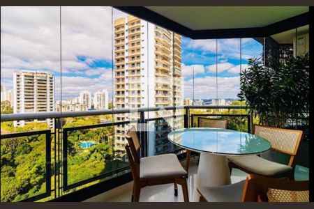 Apartamento à venda com 4 quartos, 350m² em Santo Amaro, São Paulo