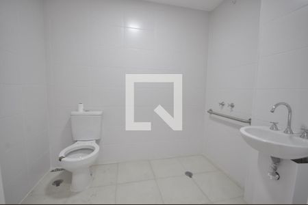 Banheiro de kitnet/studio para alugar com 1 quarto, 29m² em Tucuruvi, São Paulo