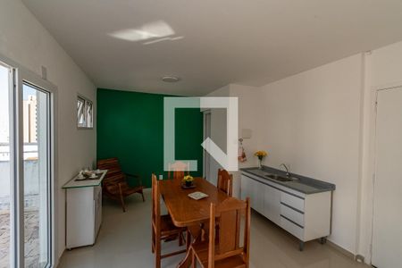 Sala de Estar/Jantar  de apartamento para alugar com 2 quartos, 146m² em Vila Itapura, Campinas
