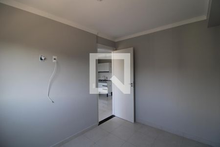 Quarto 2 de apartamento para alugar com 2 quartos, 40m² em Socorro, São Paulo
