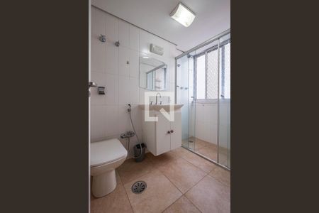 Suíte - Banheiro de apartamento para alugar com 3 quartos, 115m² em Cerqueira César, São Paulo